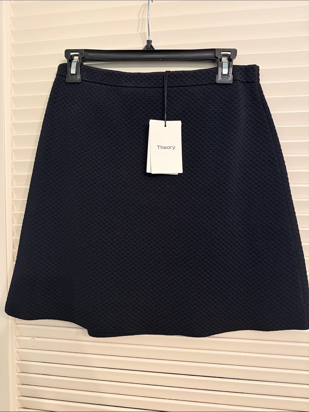 Theory Teslia J Glossed Black Stretch Jacquard Knit Ponte A-Line Mini Skirt NWT